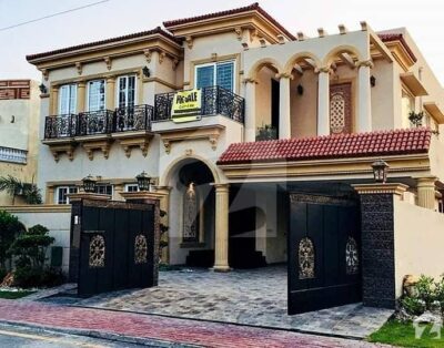 Homes in Lahore