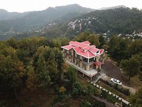 Murree Mall Road